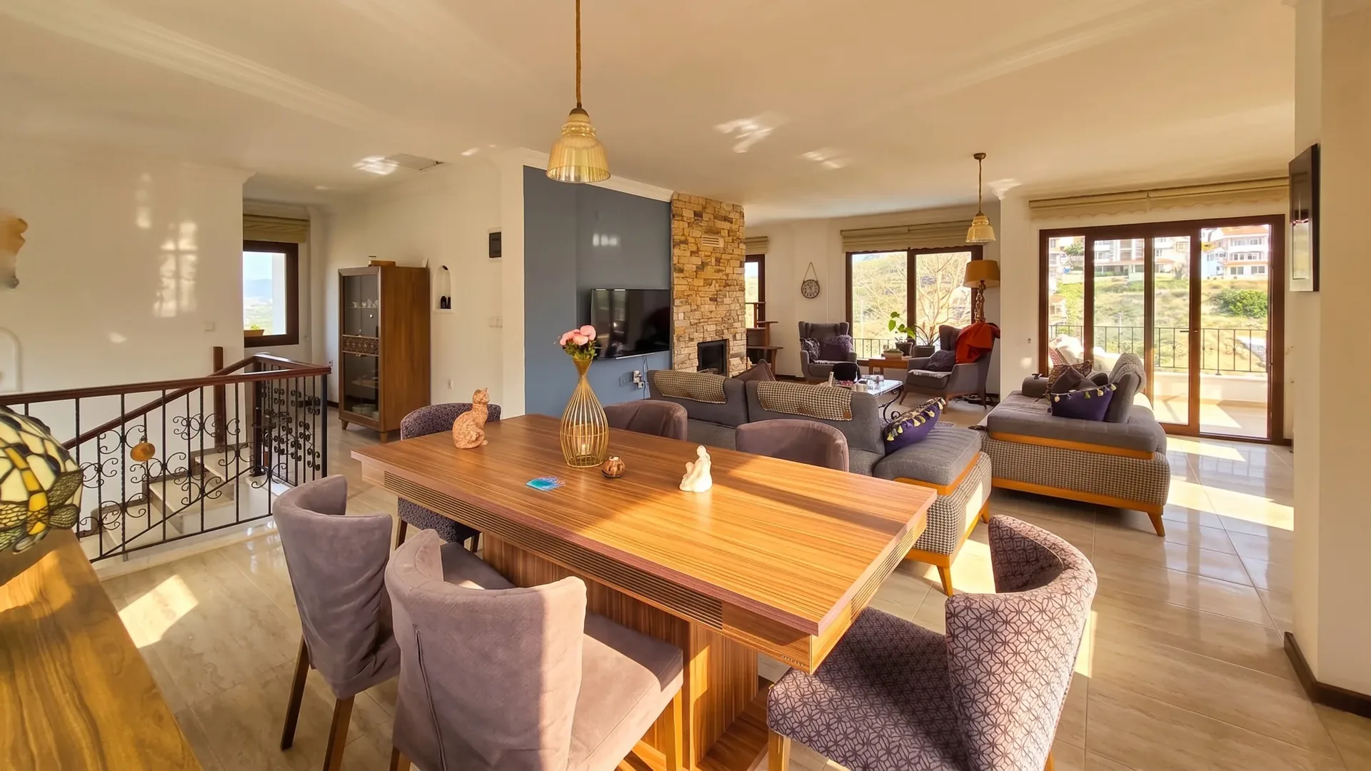 Datça'da 714 m² Arsa İçinde Havuzlu Tripleks Villa 9