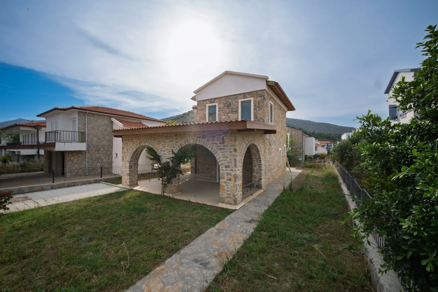 Datça Kargı'da Müstakil Taş Villa 2