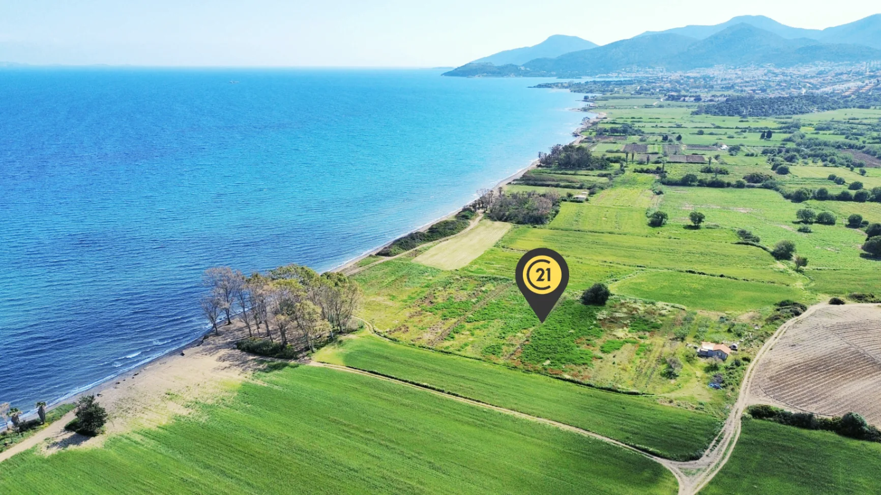 Datça Kızlan Denize Sıfır 11.783 m² 75 m Sahil Cepheli Tarla 1/2 Hisse 2