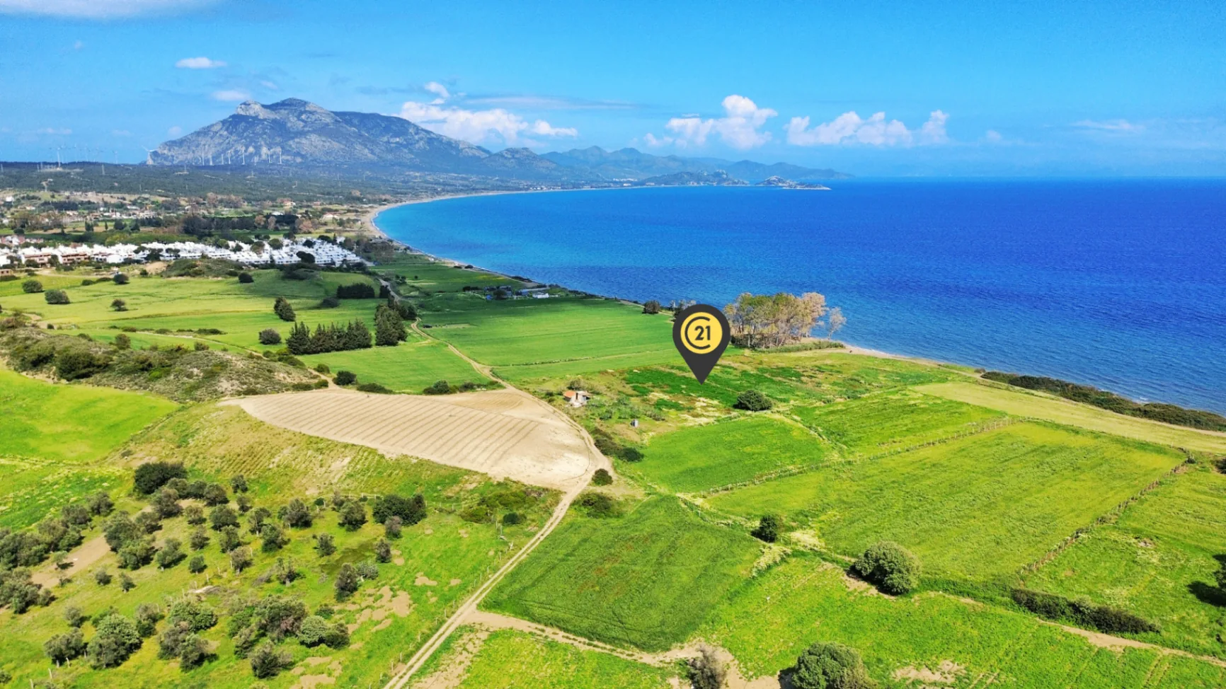 Datça Kızlan Denize Sıfır 11.783 m² 75 m Sahil Cepheli Tarla 1/2 Hisse 3